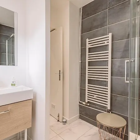 2 Chambres, Proche Hyper Centre ランス