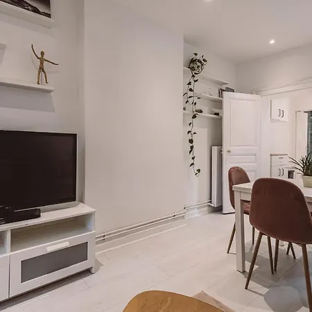 Lägenhet 2 Chambres, Proche Hyper Centre Reims