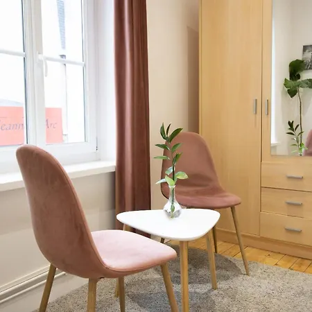 2 Chambres, Proche Hyper Centre * ランス