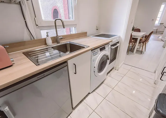 2 Chambres, Proche Hyper Centre Apartment Reims